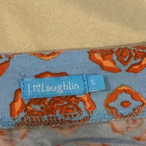 J. McLaughlin Blue Patterned Top w/ Bracelet Length Sleeves - Picture 9 of 10